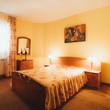 Vila Amalia Венус Екстериор снимка